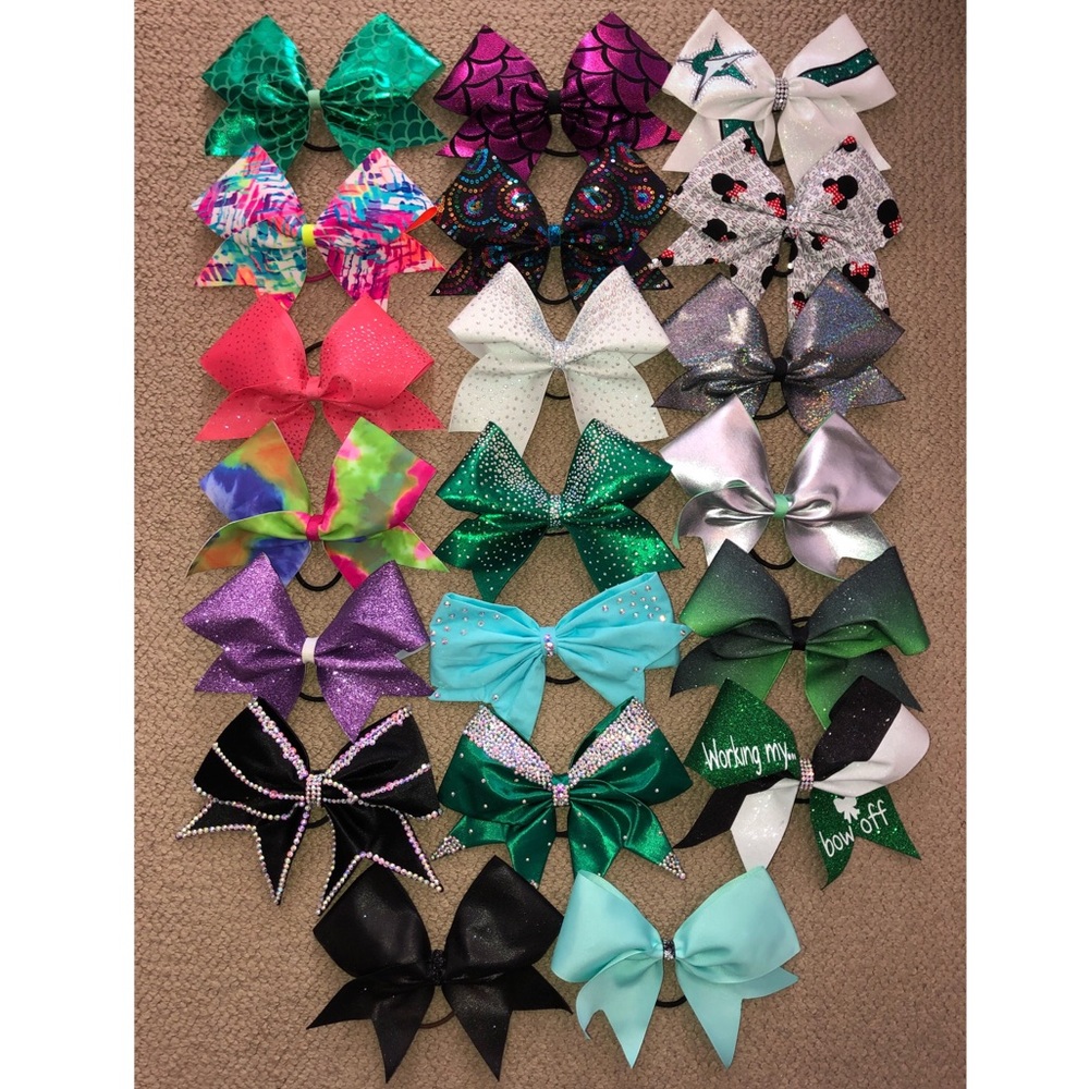Cheer bows
